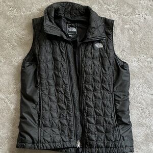 The North Face Black Quilted Lightweight Vest
